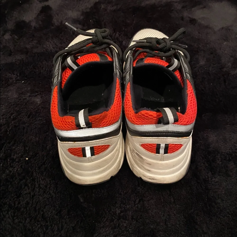 Men’s Dior b22 shoe - Picture 3 of 5